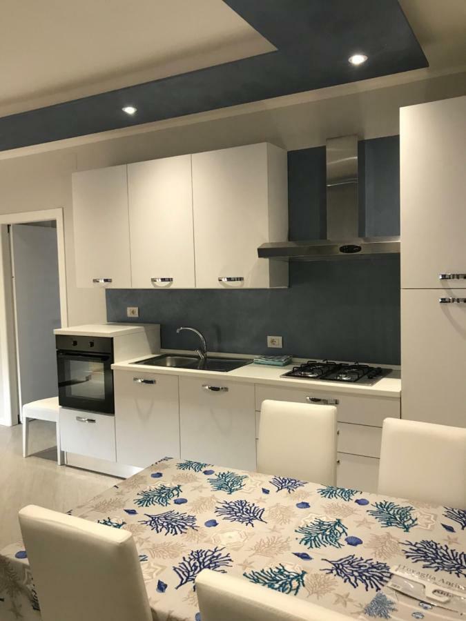 סירמיונה Appartamento Garden מראה חיצוני תמונה